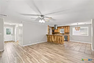 216 Guinevere St, Victoria, TX 77904 - Photo 9