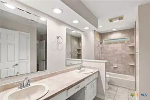 216 Guinevere St, Victoria, TX 77904 - Photo 19