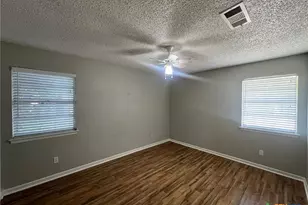 2301 Zinnia Ct, Killeen, TX 76542 - Photo 13