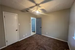 2301 Zinnia Ct, Killeen, TX 76542 - Photo 11