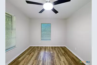 109 E Mark Road, Harker Heights, TX 76548 - Photo 15