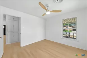 1302 S 2nd St, Killeen, TX 76541 - Photo 19