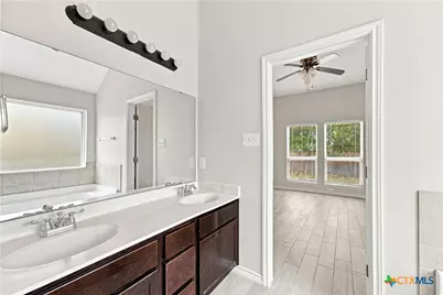 1123 Neuberry Cliffe, Temple, TX 76502 - Photo 27