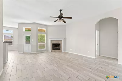 1123 Neuberry Cliffe, Temple, TX 76502 - Photo 5