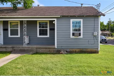 122 W Avenue A, Killeen, TX 76541 - Photo 1
