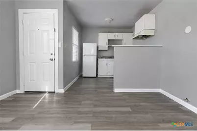 122 W Avenue A, Killeen, TX 76541 - Photo 9