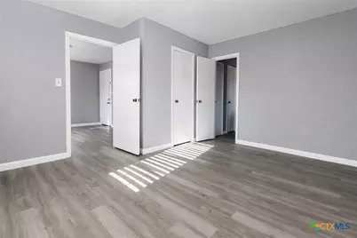 122 W Avenue A, Killeen, TX 76541 - Photo 5