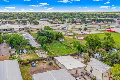 4907 Country Club Dr Drive, Victoria, TX 77904 - Photo 5