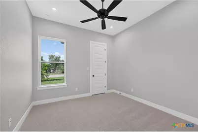 101 Lakeview Court, Belton, TX 76513 - Photo 35