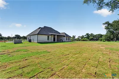 101 Lakeview Court, Belton, TX 76513 - Photo 41