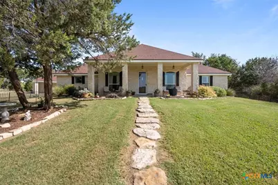 392 Bear Branch Road, Purmela, TX 76566 - Photo 1