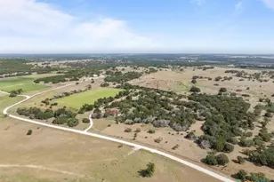 392 Bear Branch Rd, Purmela, TX 76566 - Photo 31
