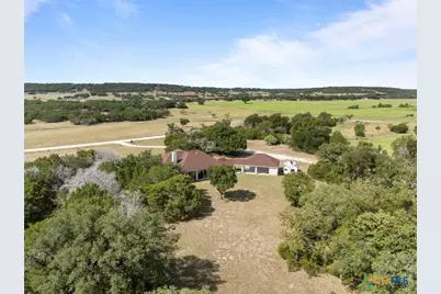 392 Bear Branch Road, Purmela, TX 76566 - Photo 37