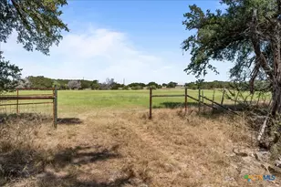 392 Bear Branch Rd, Purmela, TX 76566 - Photo 27