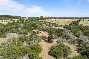 392 Bear Branch Rd, Purmela, TX 76566 - Photo 35