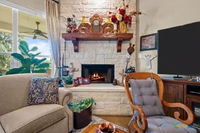 392 Bear Branch Road, Purmela, TX 76566 - Photo 5
