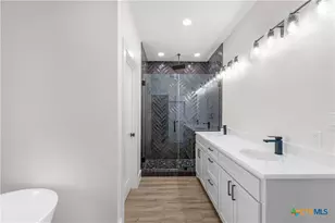 37 Chaparral Rd, Victoria, TX 77905 - Photo 19
