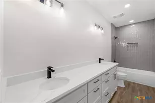 37 Chaparral Rd, Victoria, TX 77905 - Photo 25