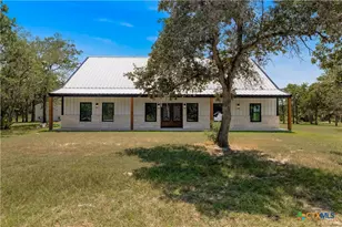 37 Chaparral Rd, Victoria, TX 77905 - Photo 1