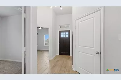 6324 Black Butte, Schertz, TX 78108 - Photo 3