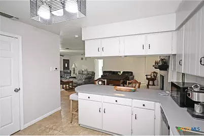 321 High Low Drive, New Braunfels, TX 78132 - Photo 5