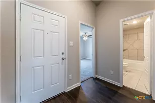 1120 Eagle Xing, Seguin, TX 78155 - Photo 17