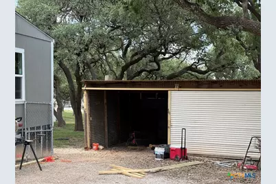307 Quail Run Street, Canyon Lake, TX 78133 - Photo 9