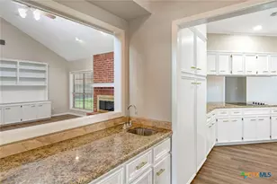 107 Tournament Dr, Victoria, TX 77904 - Photo 29