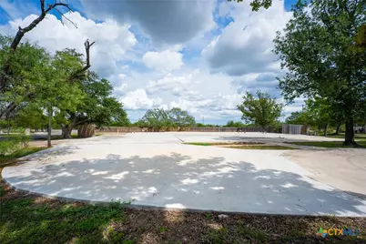 102 Pecan Dr., Mountain City, TX 78610 - Photo 5
