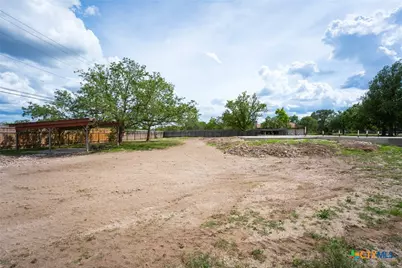 102 Pecan Dr., Mountain City, TX 78610 - Photo 17