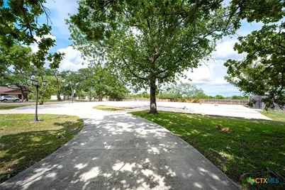 102 Pecan Dr., Mountain City, TX 78610 - Photo 3