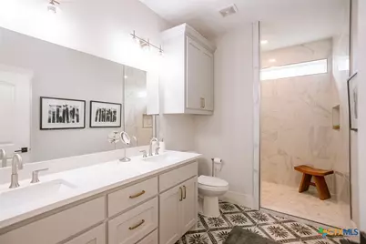406 W Crestwood Drive #B, Victoria, TX 77901 - Photo 21