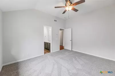214 Crystal Knoll Boulevard, Georgetown, TX 78626 - Photo 11