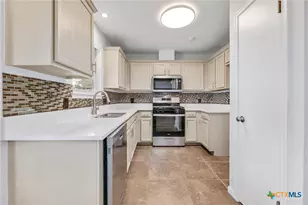 214 Crystal Knoll Blvd, Georgetown, TX 78626 - Photo 7