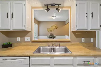 1013 Royal Vista Drive, Killeen, TX 76549 - Photo 11