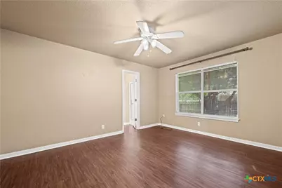 303 Grizzly Trail, Harker Heights, TX 76548 - Photo 7
