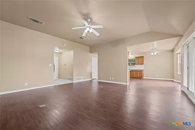 303 Grizzly Trail, Harker Heights, TX 76548 - Photo 13