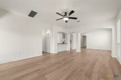 6204 Golden Gate Drive, Killeen, TX 76549 - Photo 5