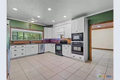 108 Amulet Drive, New Braunfels, TX 78132 - Photo 11