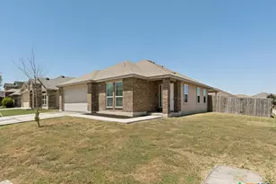 1440 Doncaster Dr, Seguin, TX 78155 - Photo 1