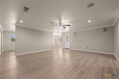 10805 Snow Pea Drive, Waco, TX 76708 - Photo 11