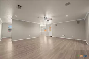 10805 Snow Pea Dr, Waco, TX 76708 - Photo 11