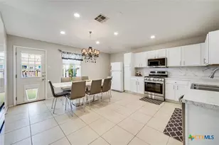 505 Washington Square Dr, Leander, TX 78641 - Photo 11