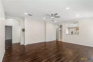 505 Washington Square Dr, Leander, TX 78641 - Photo 3