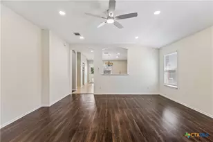 505 Washington Square Dr, Leander, TX 78641 - Photo 5