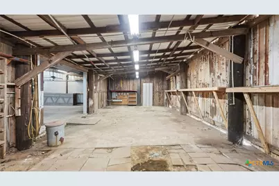 4821 Fm 467, Seguin, TX 78155 - Photo 43
