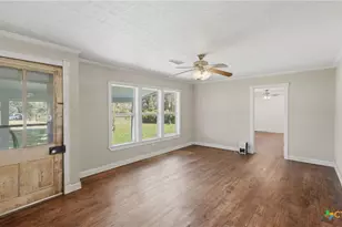 4821 FM467, Seguin, TX 78155 - Photo 13