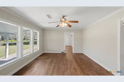 4821 Fm 467, Seguin, TX 78155 - Photo 21