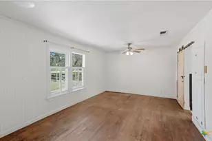 4821 FM467, Seguin, TX 78155 - Photo 17