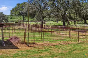 4821 FM467, Seguin, TX 78155 - Photo 33